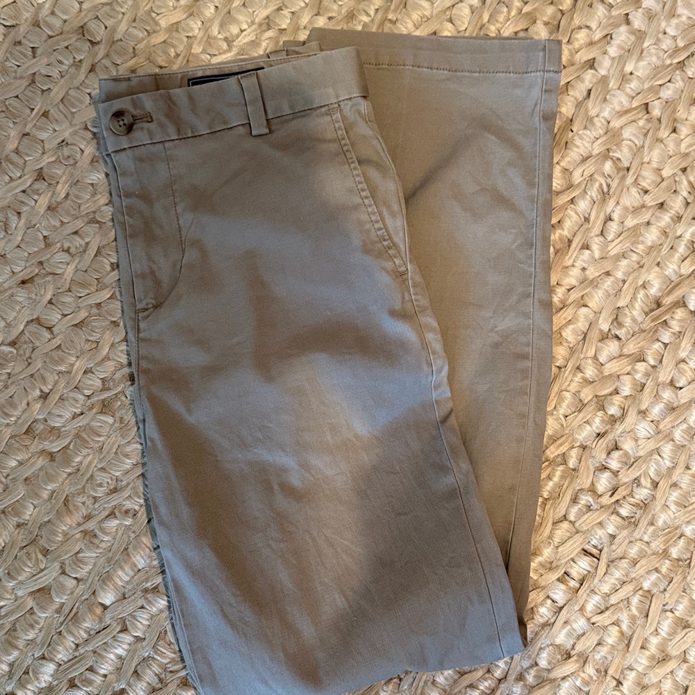 Vineyard Vines Khaki Trousers; Size 18